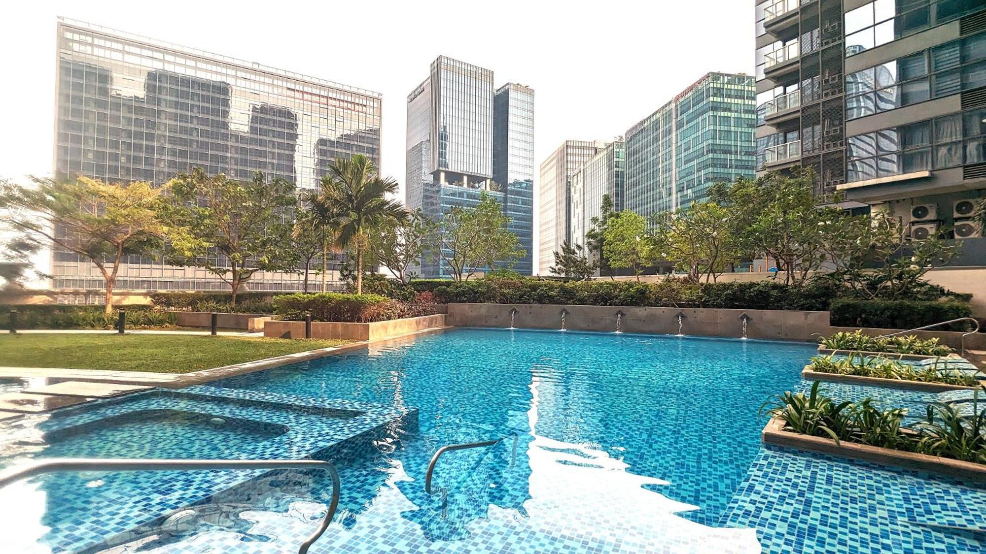 Aparthotel Eg Private House -Bgc Uptown Taguig Exterior foto