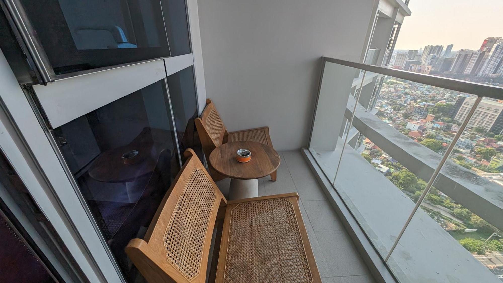 Aparthotel Eg Private House -Bgc Uptown Taguig Exterior foto